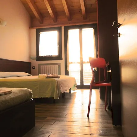 Acero Rosso Aparthotel Ponte Di Legno