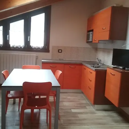 Acero Rosso 폰테디레뇨