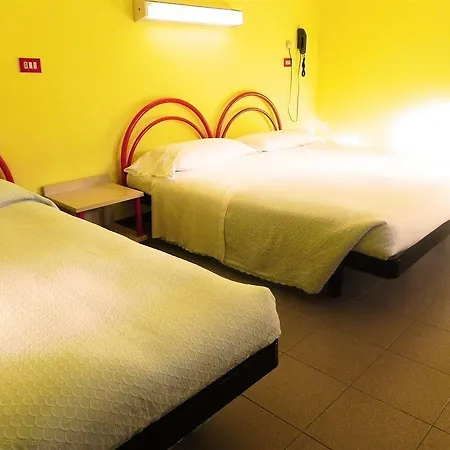 Acero Rosso 폰테디레뇨