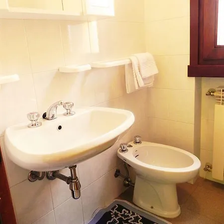 아파트호텔 Acero Rosso 3*